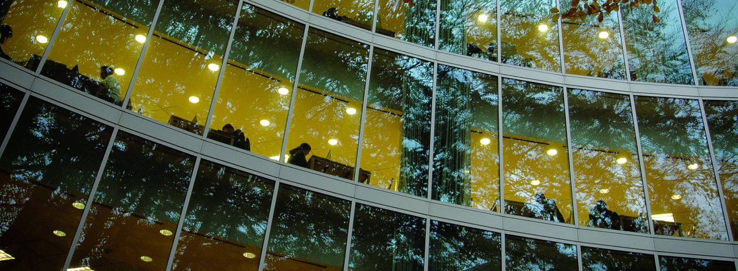 Wall of Glass, Branford Price Millar Library, Portland State University